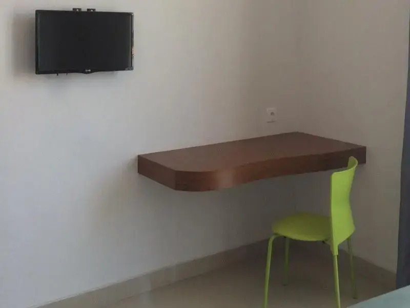 Кута: Kuta Three Hotel