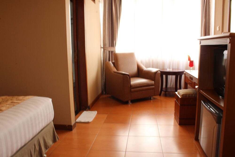 Караванг: Citra Inn Hotel