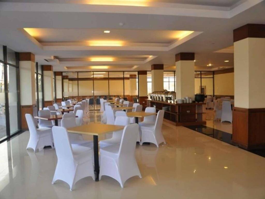Банда-Ачех: RedDoorz Syariah near Suzuya Mall Banda Aceh