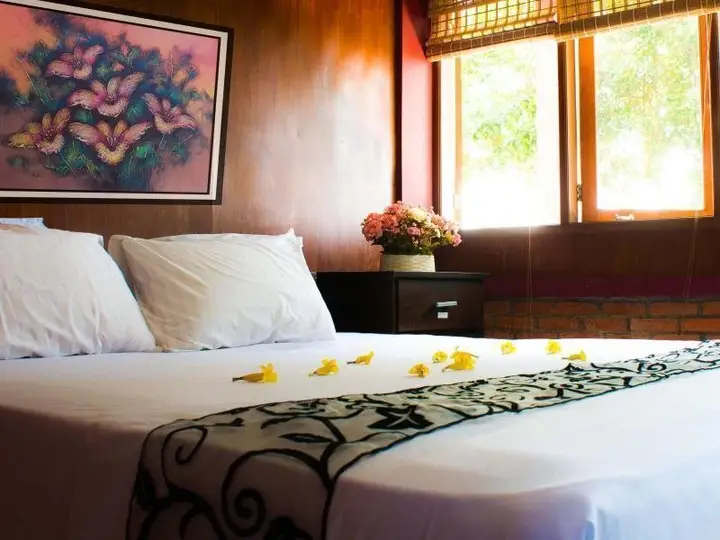 Сукарайя: Rizen Kedaton Resort