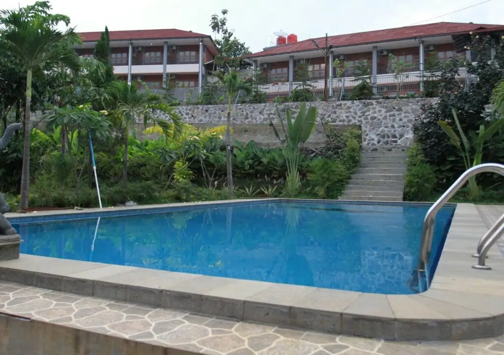 Сукарайя: Rizen Kedaton Resort