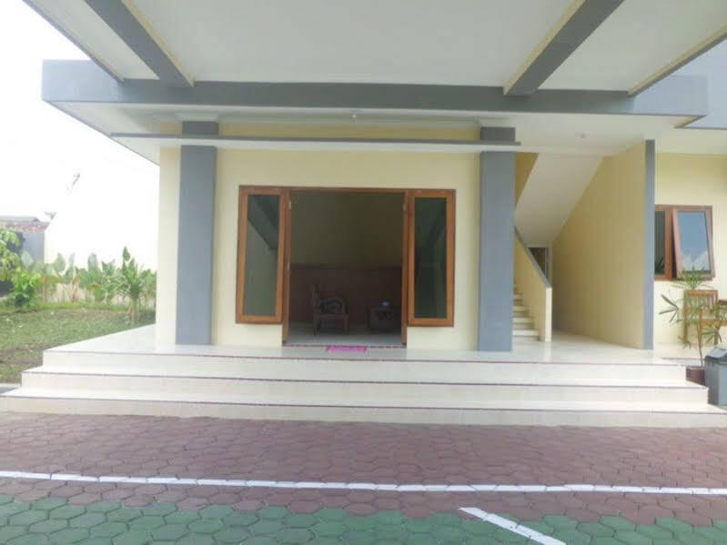 Батуретно: Hotel Bener Jogja