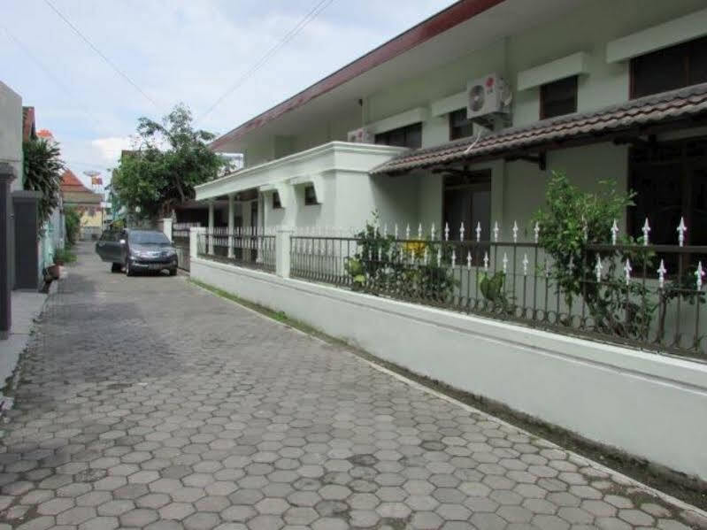 Бангунтапан: Guest House Griya Jambu 20