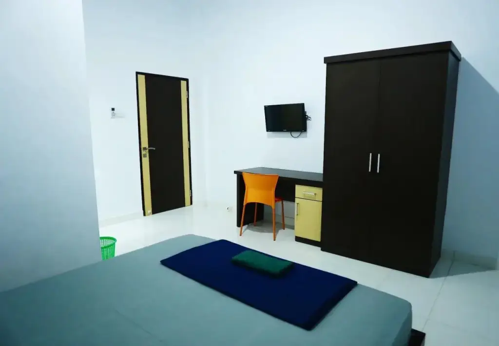 Бандар-Лампунг: 24 Hour Guest House