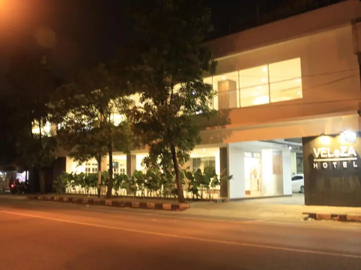 Бандунг: Veleza Hotel