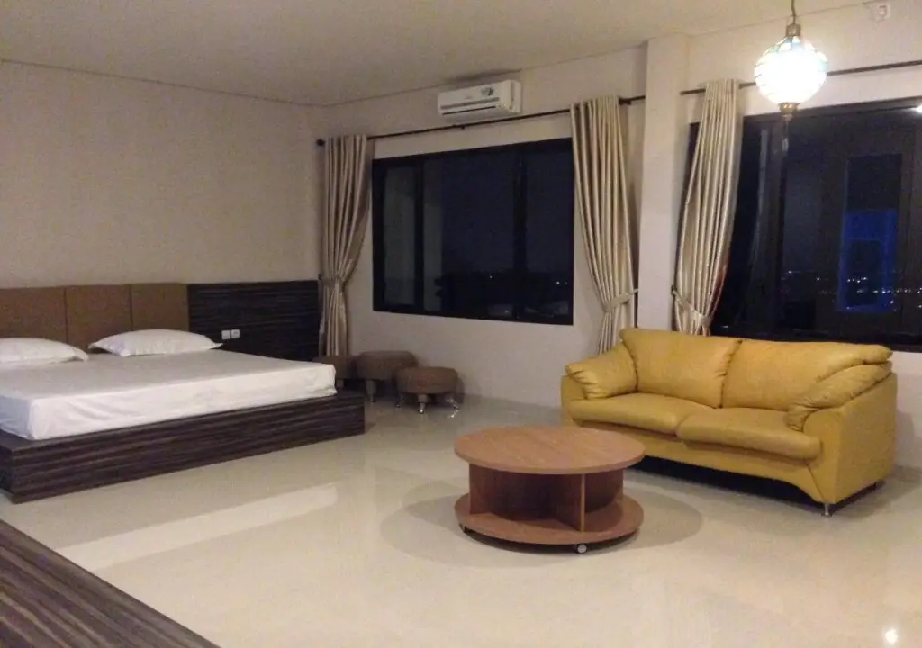 Сукарайя: Fafa Hill Hotel And Resort