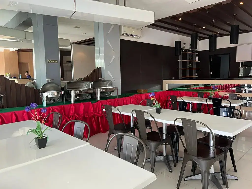 Соронг: Ayla City Hotel