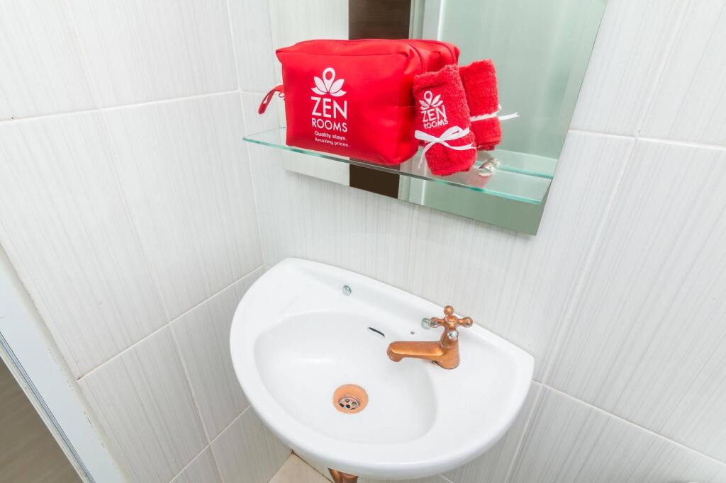 Джимбаран: ZEN Rooms Basic Jimbaran Taman Mulia