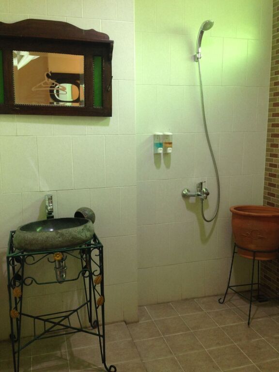 Джакарта: SARE Suites
