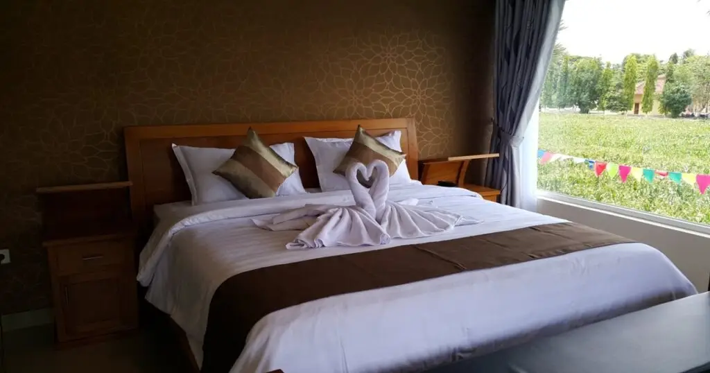 Патранг: Ambulu Hotel