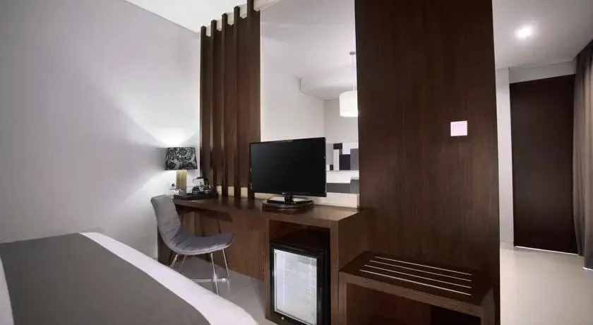 Падангсамбиан: Neo Hotel Gatot Subroto Bali