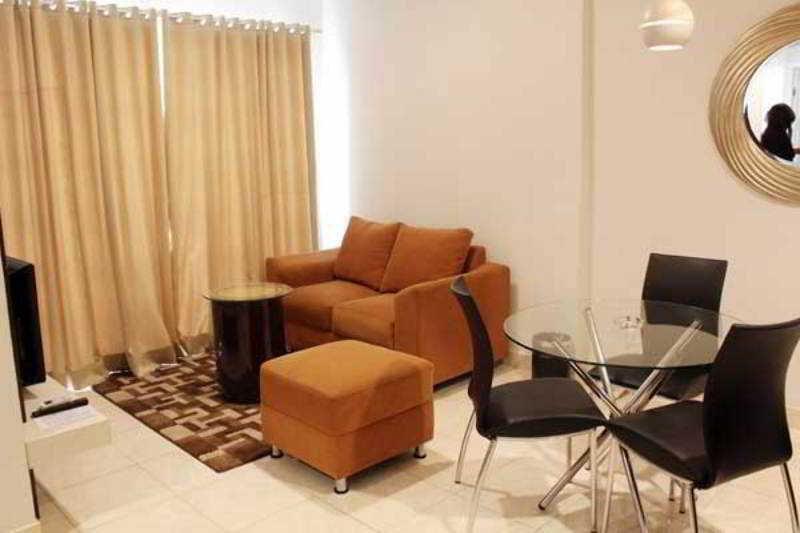 Джакарта: Maven Moi Suites