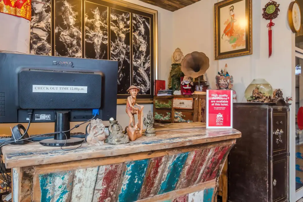 Кута: ZEN Rooms Raya Kuta Joger
