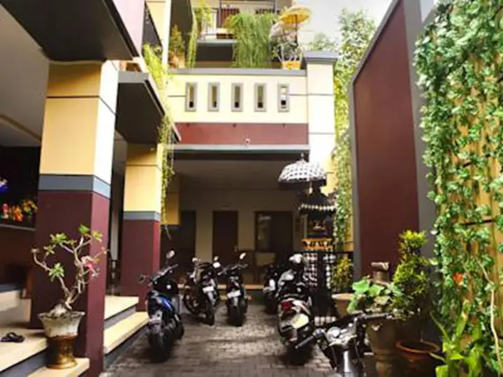 Кута: La'Mulya Guest House