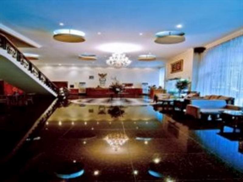 Сурабая: Hotel Royal Regal Surabaya