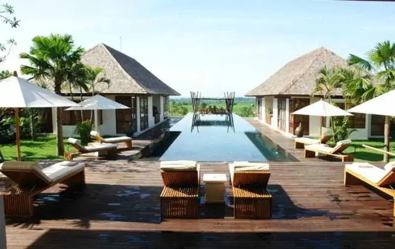 Сесе: Villa Mandalay