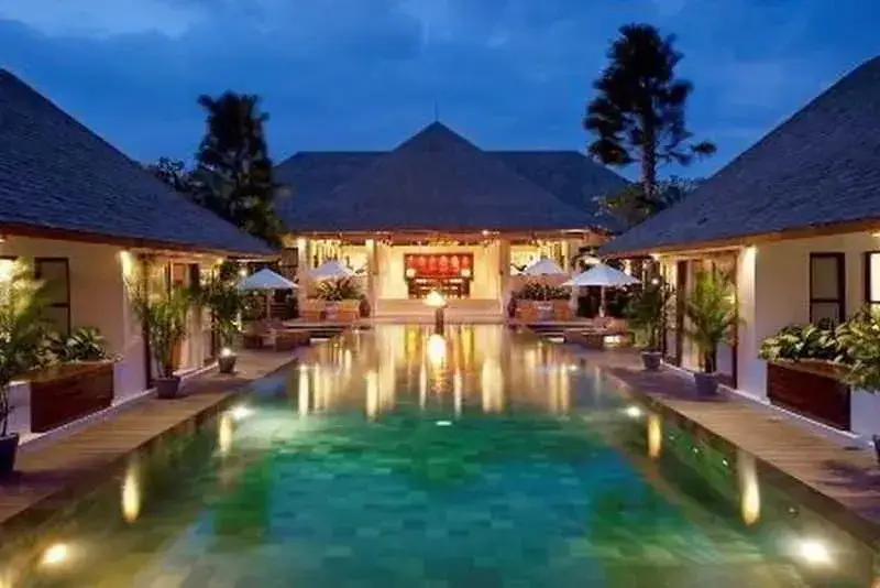 Сесе: Villa Mandalay