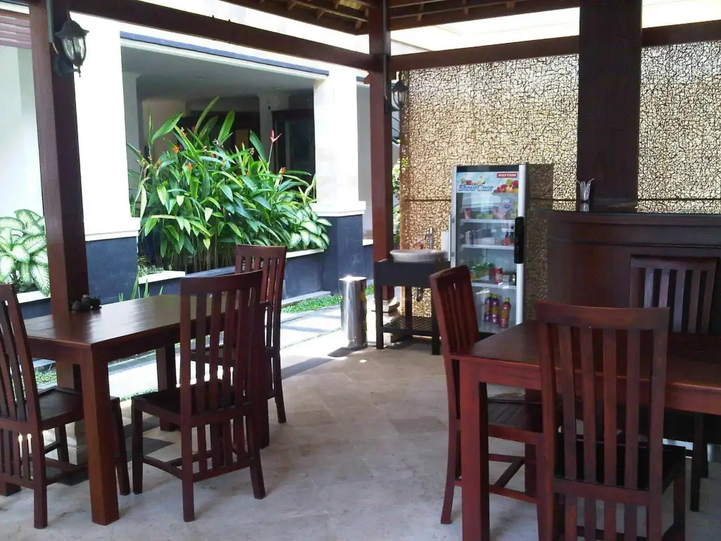 Денпасар: Grand City Inn
