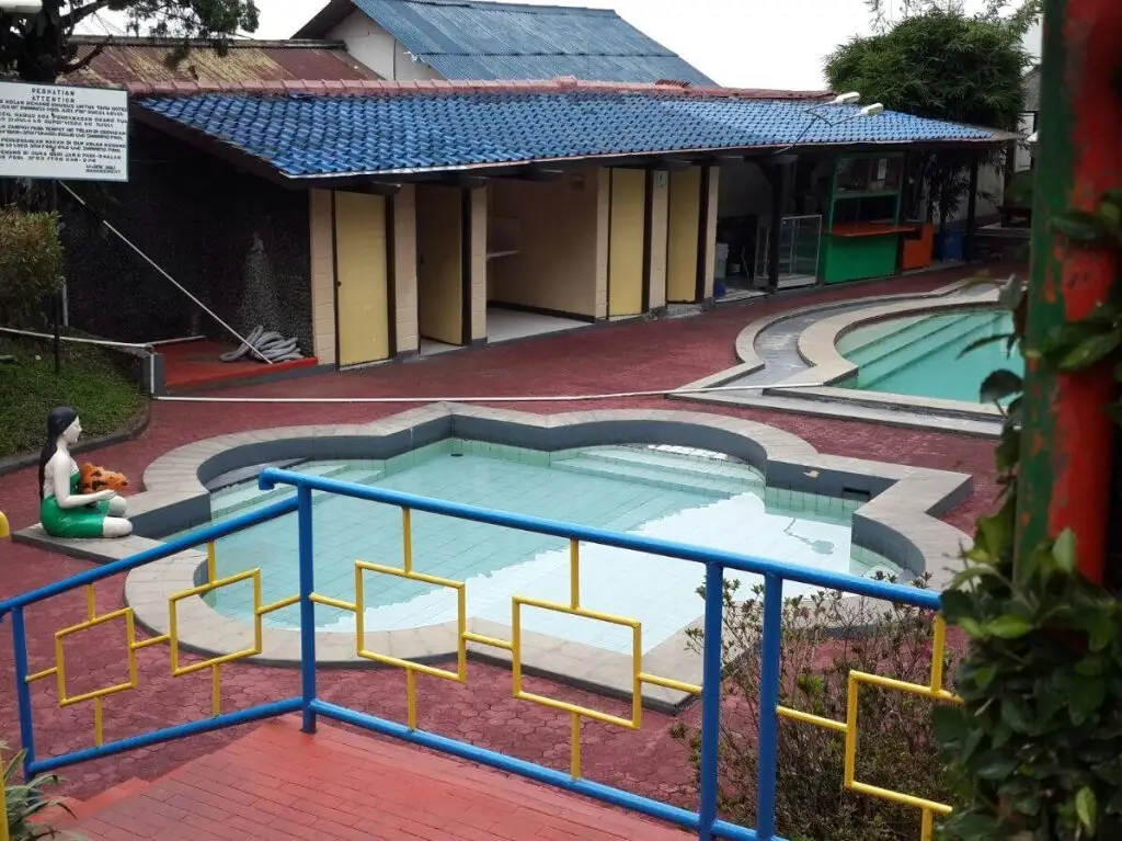 Чипанас: Hotel Surya Indah Cipanas