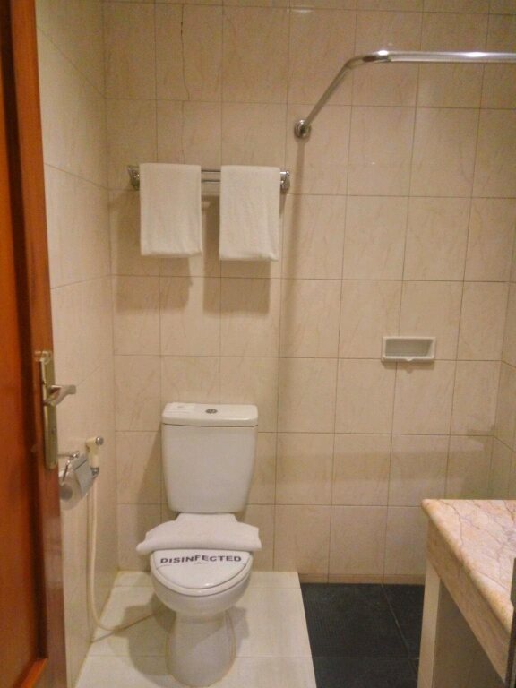 Бандунг: New Sanyrosa