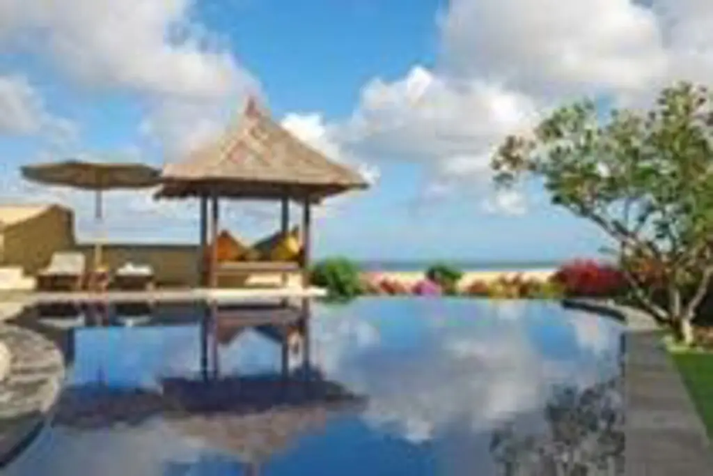 Унгасан: Ocean View Frangipani Villa and Spa