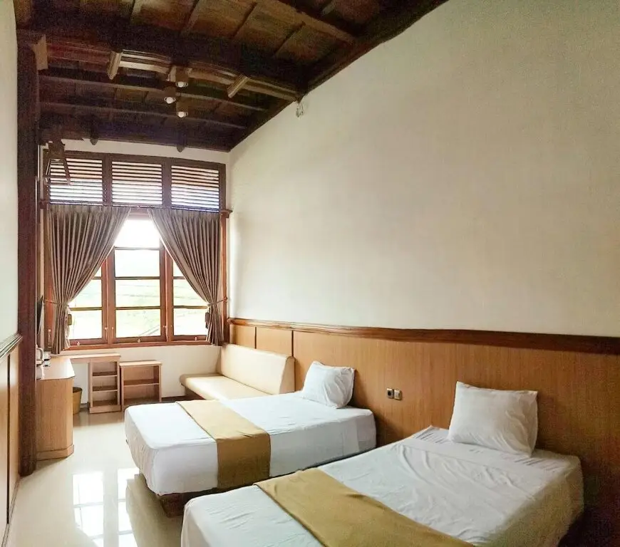 Караганьяр: Jawa Dwipa Heritage Resort and Convention