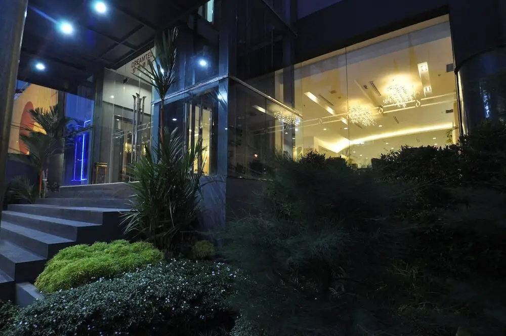 Джакарта: Dreamtel Jakarta