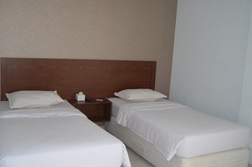 Пурвакарта: Hotel Grand Situ Buleud