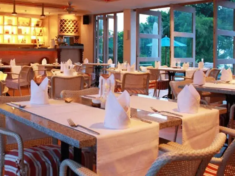 Санур: Saphir Mabisa Inn