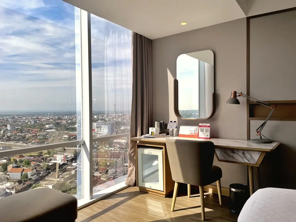 Суракарта: RedDoorz near Hartono Mall Solo