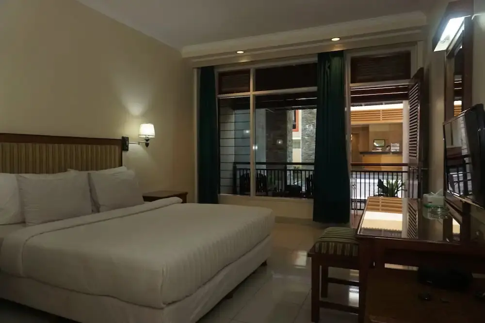 Батураден: Hotel Puriwisata Baturraden