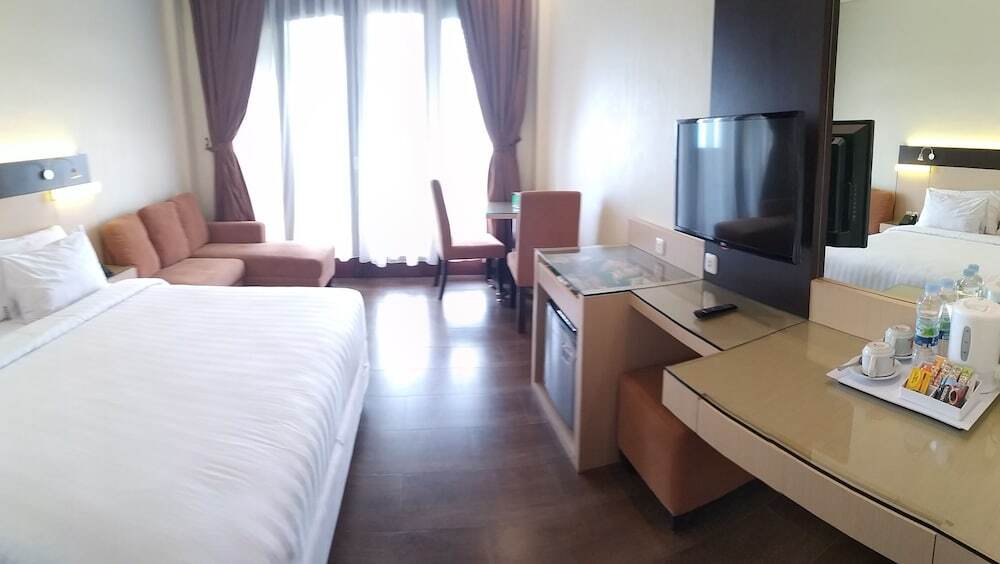 Батураден: Hotel Puriwisata Baturraden