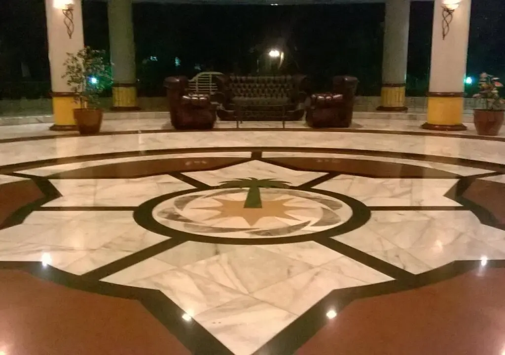 Джакарта: Allson Residence