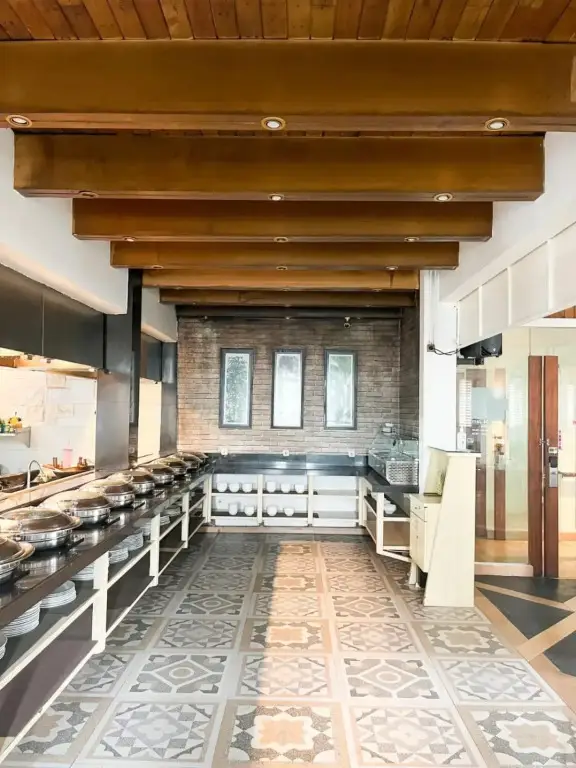 Пурвокерто: Wisata Niaga Hotel