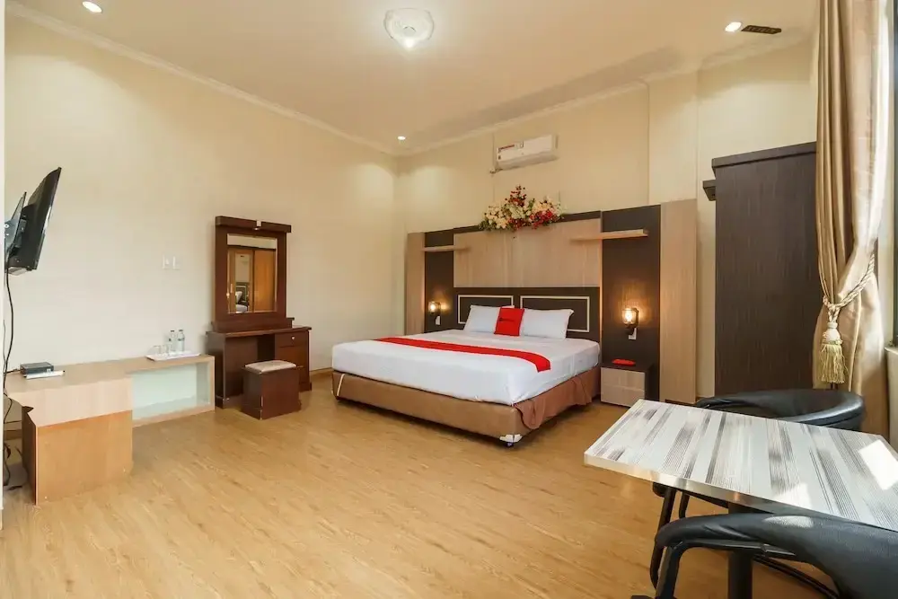 Лубуклингау: RedDoorz Plus @ Hotel Sempurna Watervang Lubuk Linggau