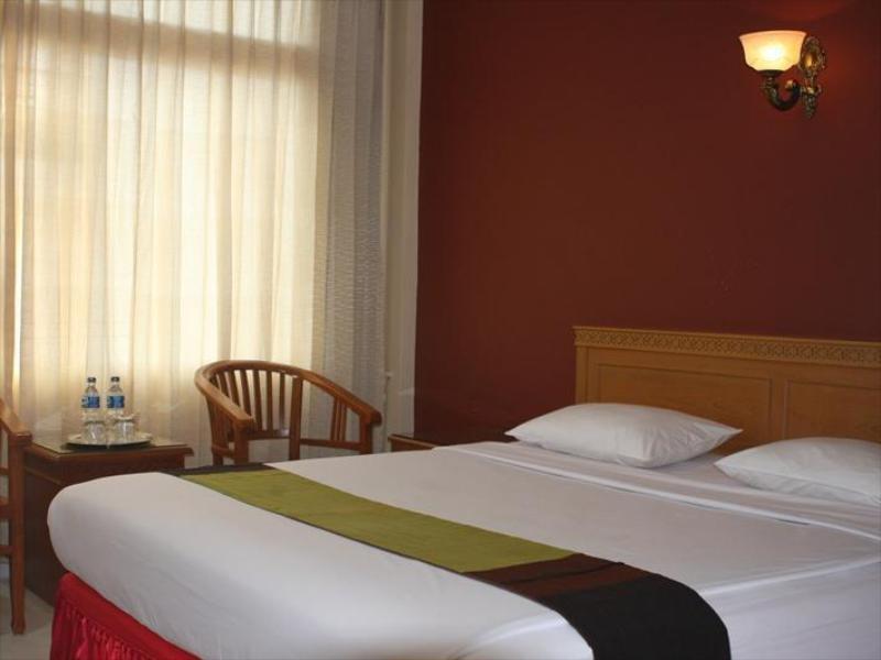 Лубуклингау: Lintas Sumatra Hotel