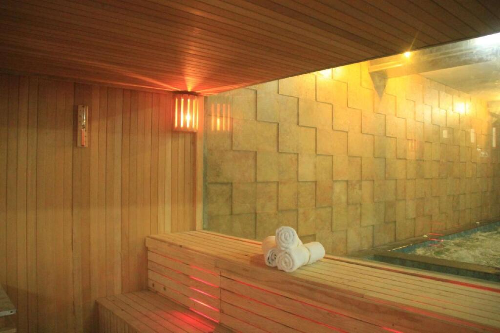 Палембанг: Bukit Indah Lestari Hotel