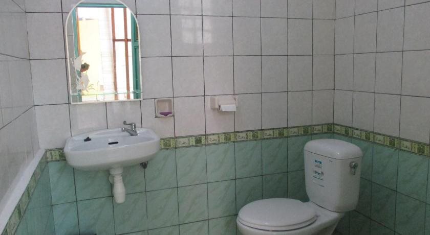 Рутенг: MJR Ticketing Guest House