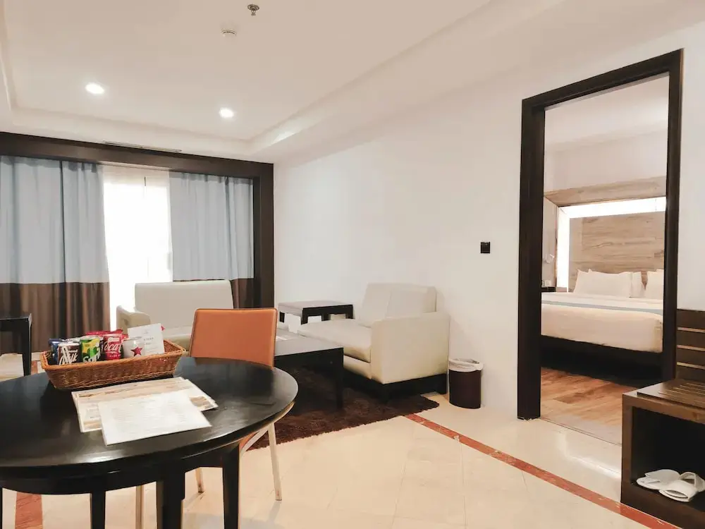 Батам: AP Premier Batam
