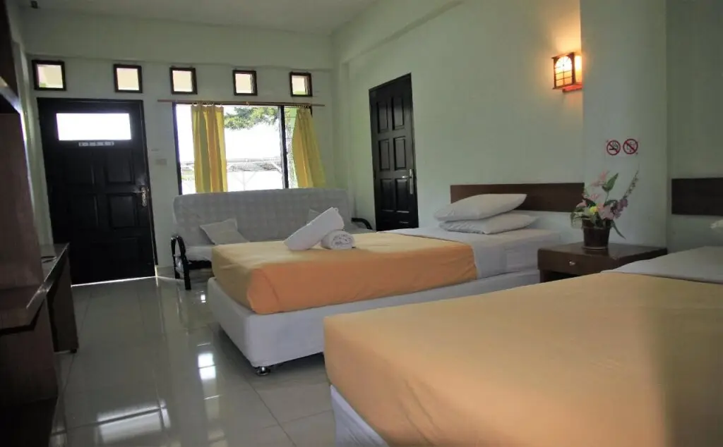 Озеро Тоба: Hotel Pandu Lakeside Parapat