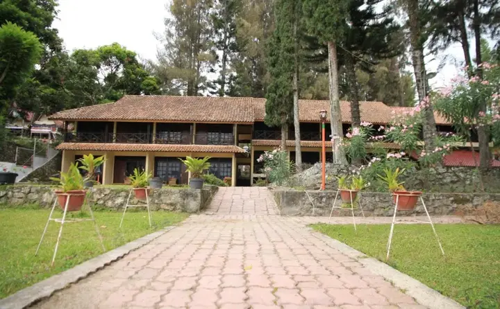 Озеро Тоба: Hotel Pandu Lakeside Tuktuk