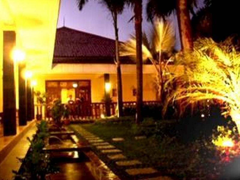 Суракарта: Griya Teratai Luxury Guest House
