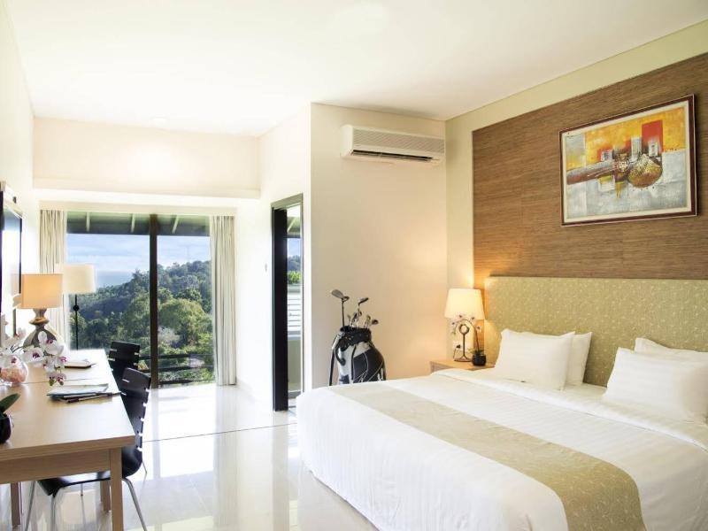 Остров Пеньенгат: Ria Bintan Golf Lodge
