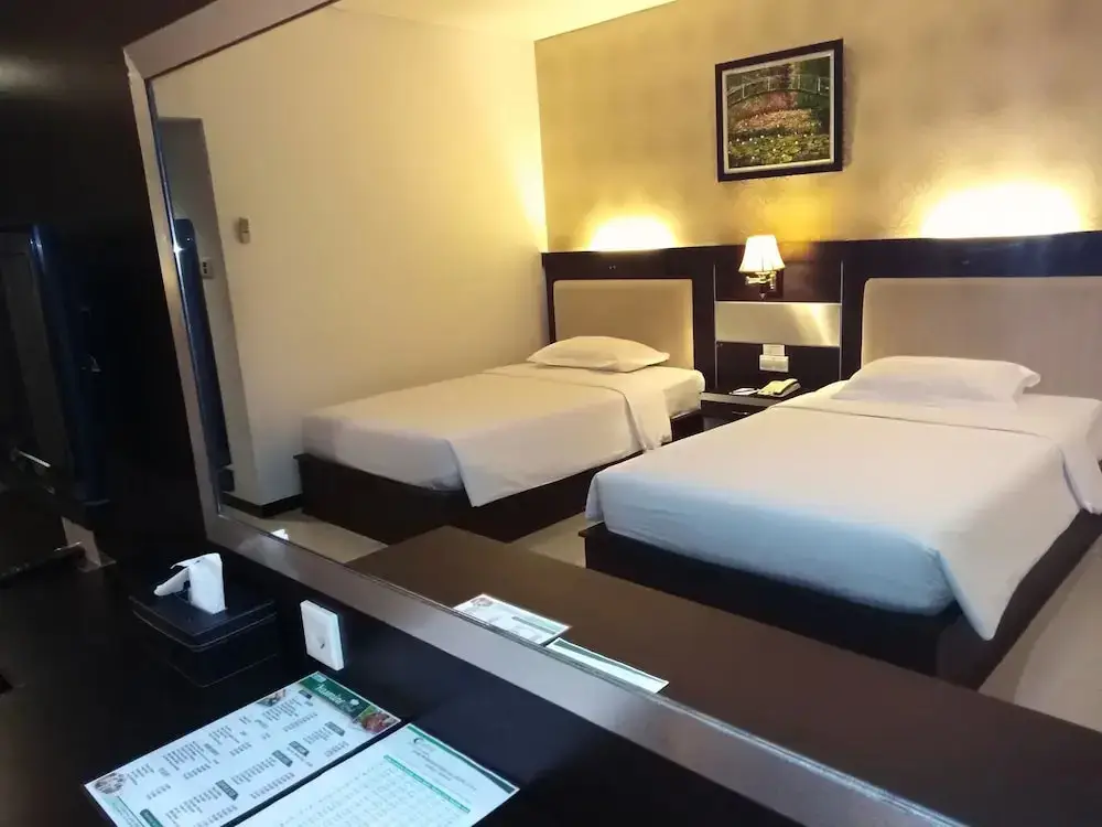 Кендари: Zahra Hotel Kendari