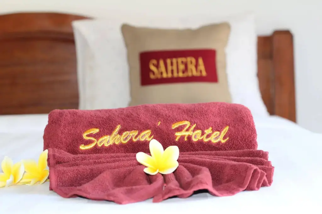 Бунутан: Sahera Hotel
