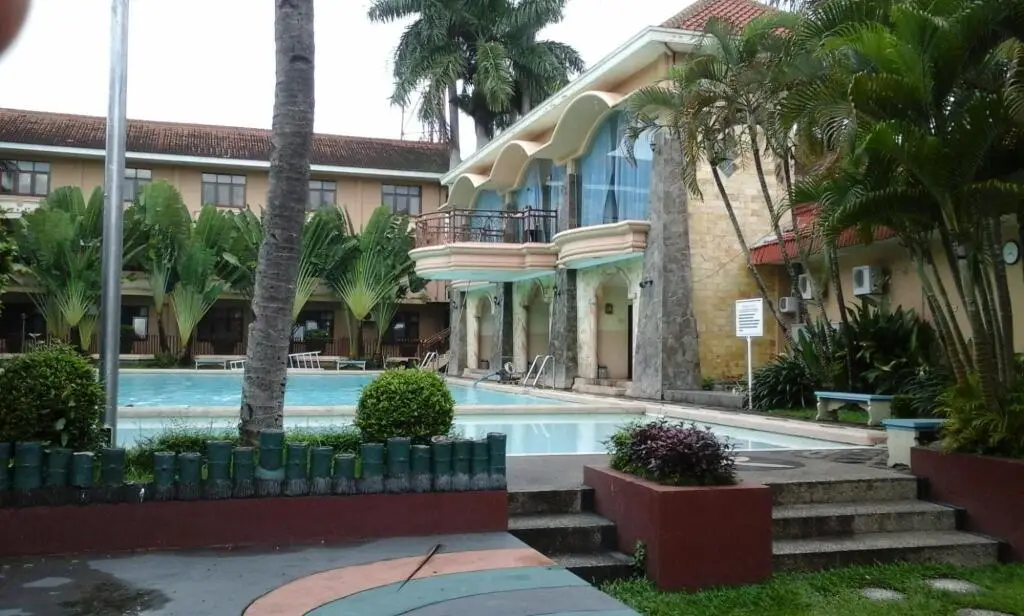 Бондовосо: Palm Hotel