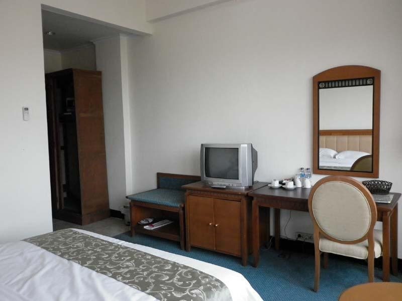 Блора: Top Star Hotel