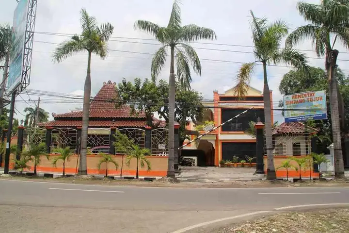 Блора: Homestay Simpang Tujuh