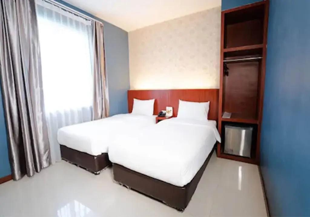 Петумбак: The Crew Hotel Kualanamu International Airport