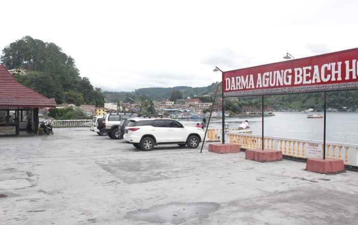 Медан: Darma Agung Beach Parapat